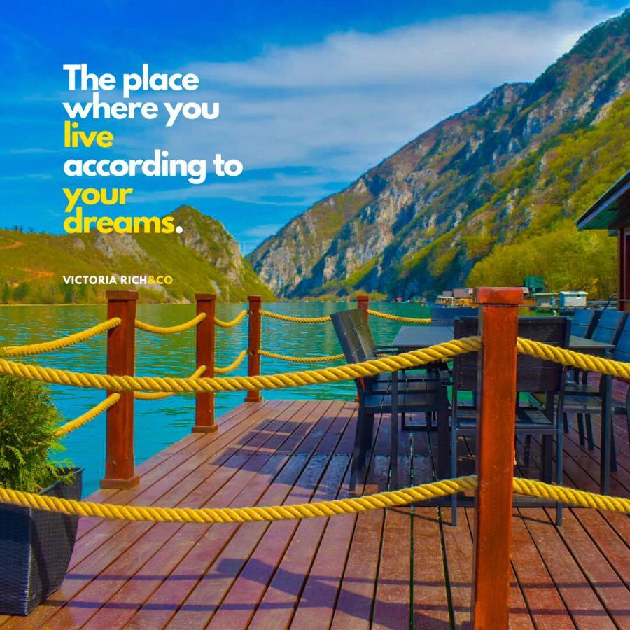 Victoria Rich - Lake House, Free Mini Bar & Sup Boards Villa Perucac Luaran gambar